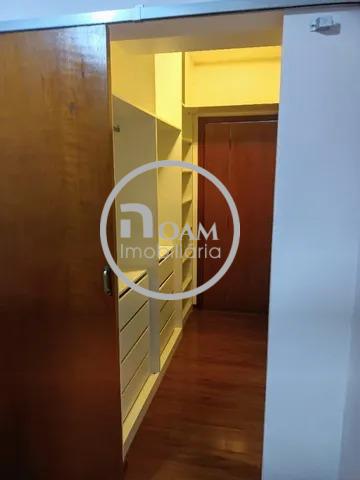 Casa para alugar com 3 quartos, 262m² - Foto 4