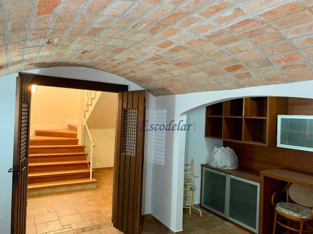 Casa à venda com 4 quartos, 550m² - Foto 49