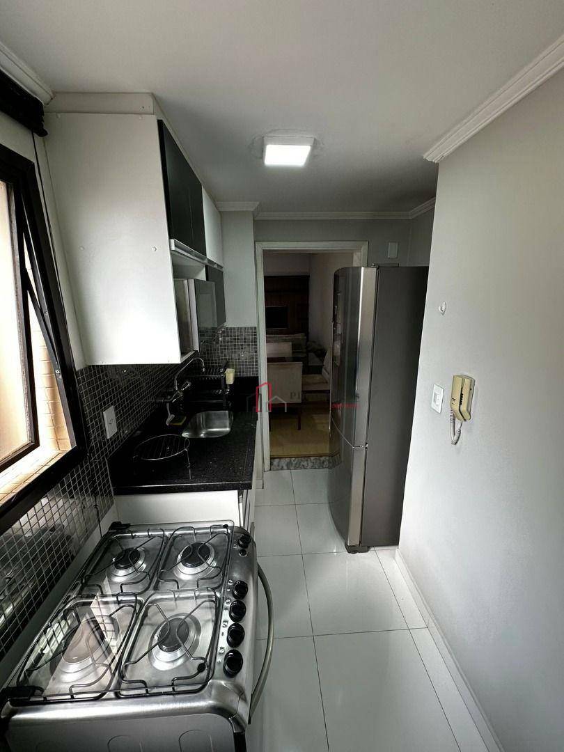 Apartamento à venda com 2 quartos, 62m² - Foto 16