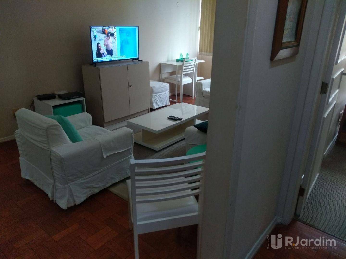 Apartamento à venda e aluguel com 2 quartos, 61m² - Foto 2