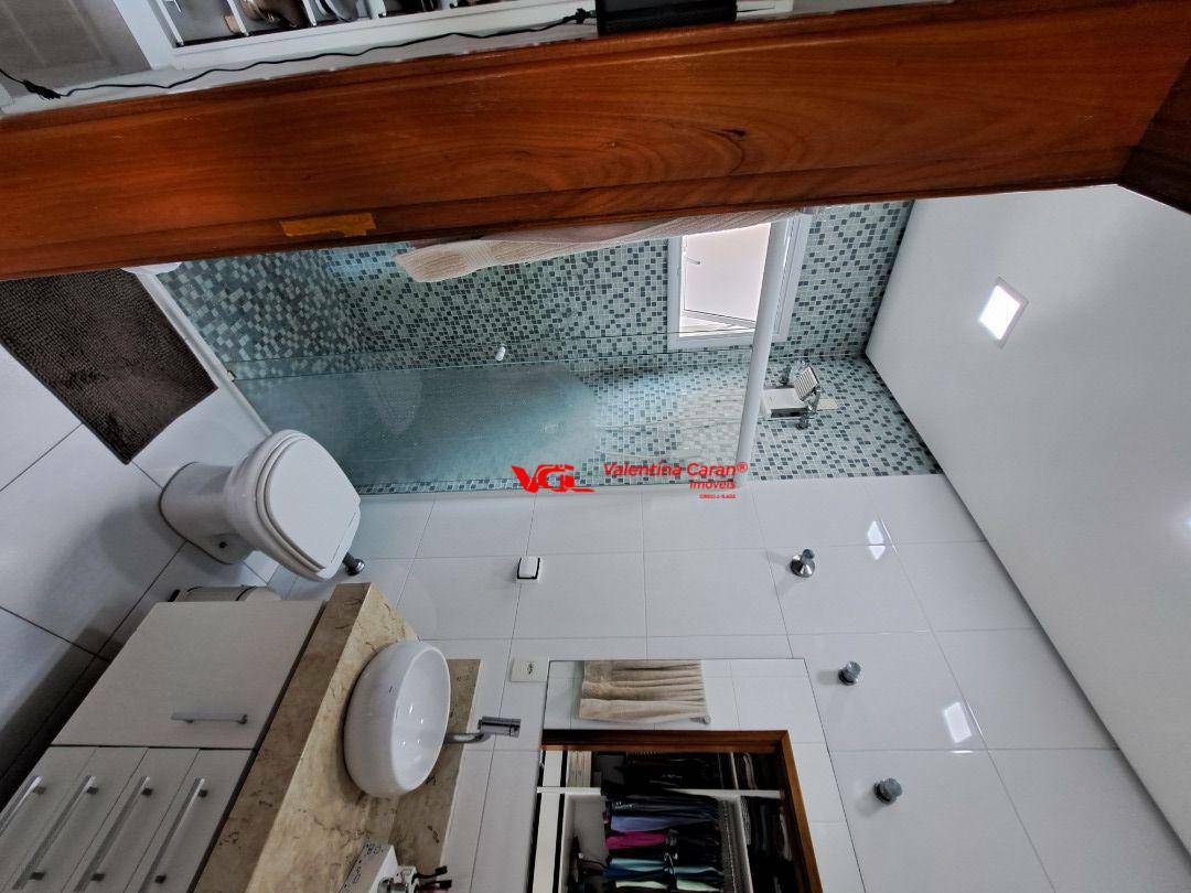 Sobrado à venda com 3 quartos, 216m² - Foto 20