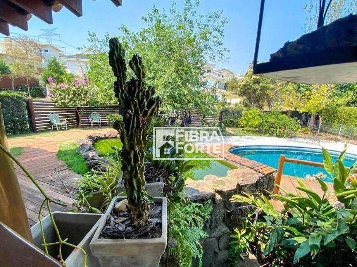 Casa de Condomínio à venda com 8 quartos, 621m² - Foto 24