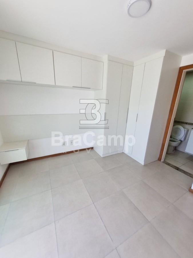 Apartamento para alugar com 3 quartos, 105m² - Foto 9