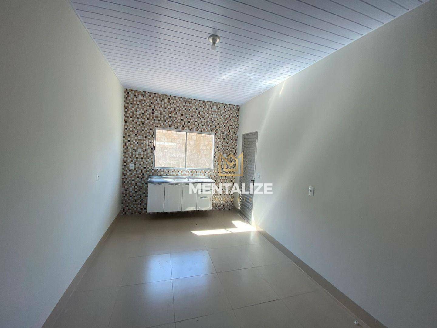 Casa à venda com 2 quartos, 58m² - Foto 13