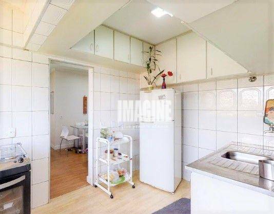 Apartamento à venda com 2 quartos, 66m² - Foto 20