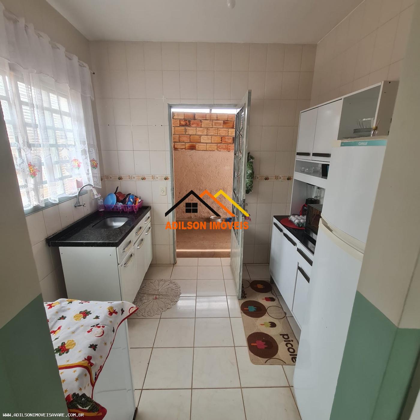 Casa à venda com 2 quartos, 200m² - Foto 6