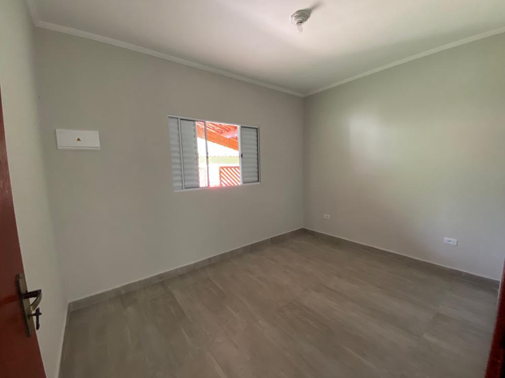 Casa à venda com 2 quartos, 143m² - Foto 9