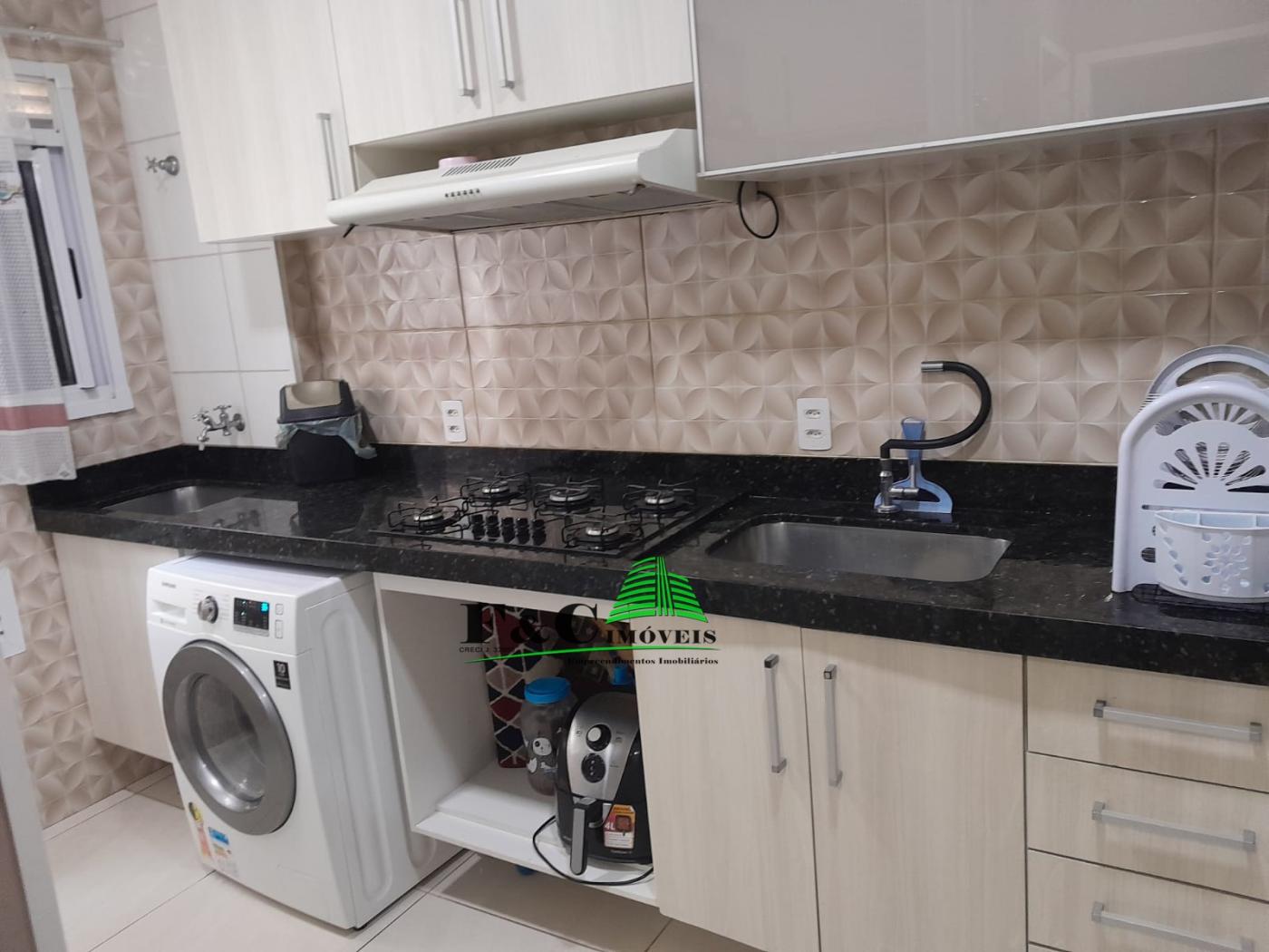Apartamento à venda com 2 quartos, 47m² - Foto 3