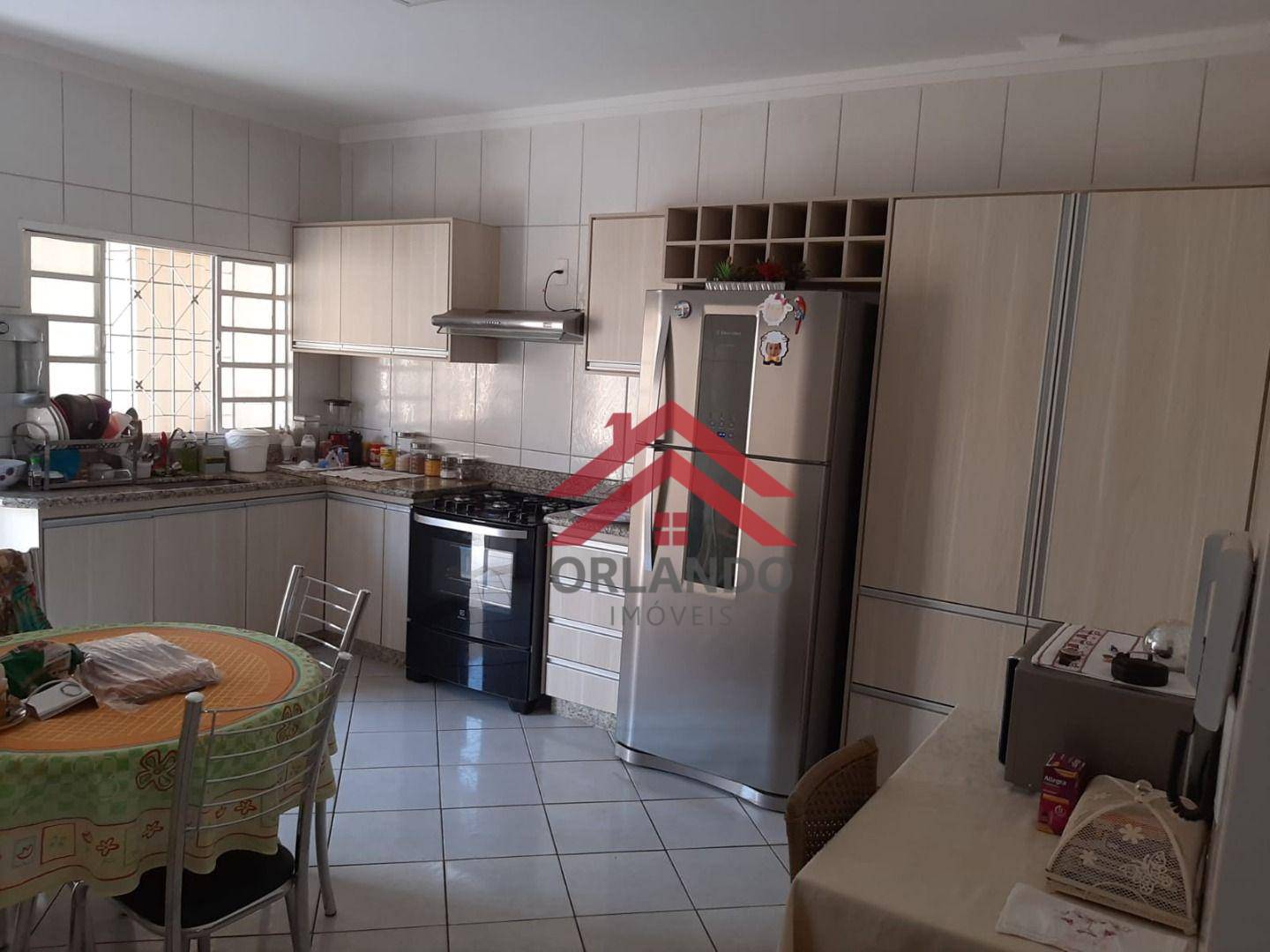 Casa à venda com 3 quartos, 120m² - Foto 3