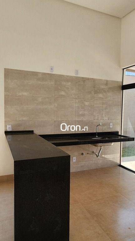 Casa à venda com 3 quartos, 150m² - Foto 4