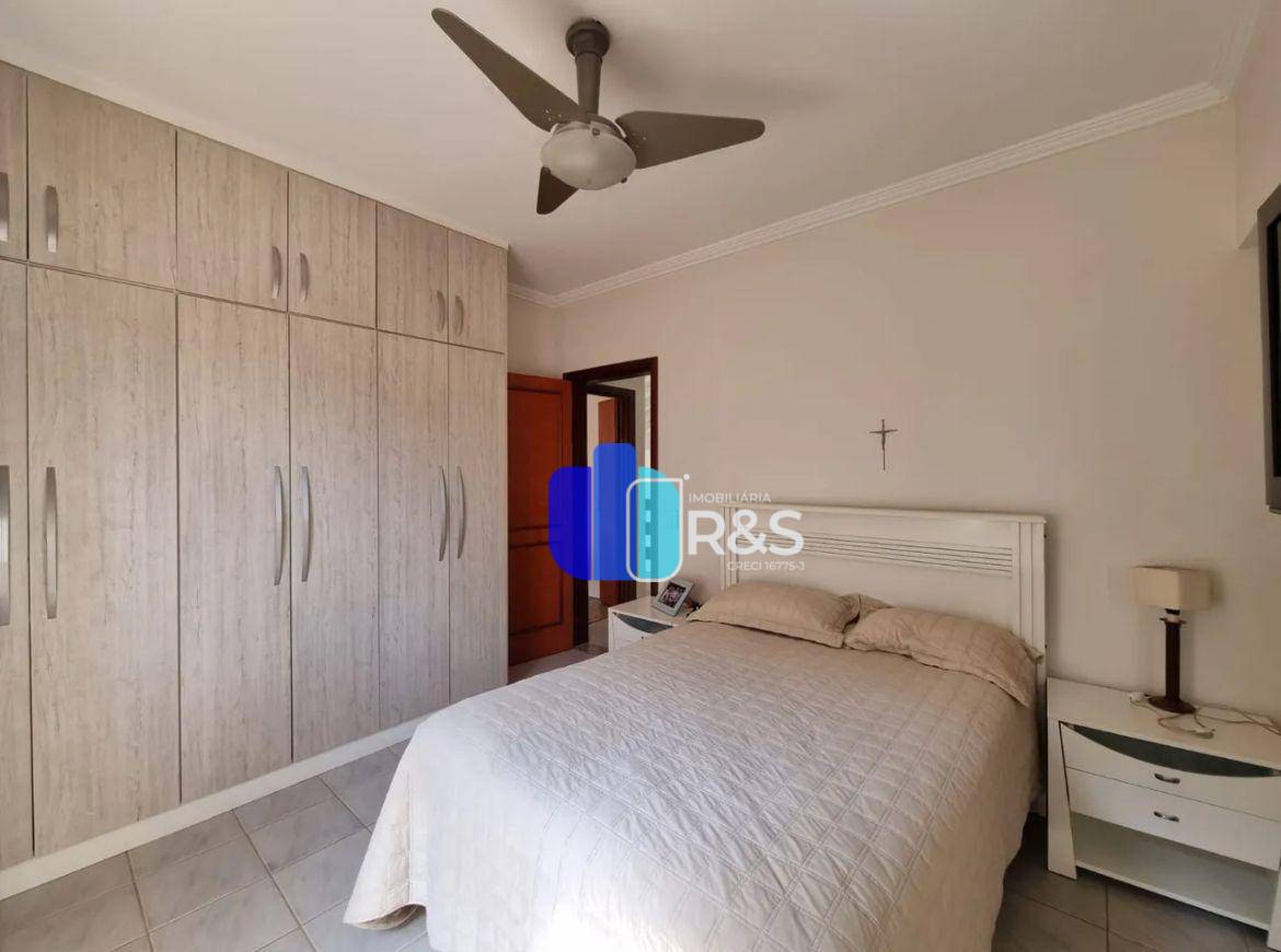 Casa de Condomínio à venda e aluguel com 3 quartos, 350m² - Foto 12