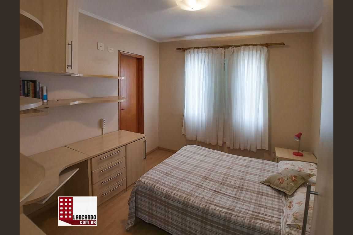 Apartamento à venda com 4 quartos, 137m² - Foto 2