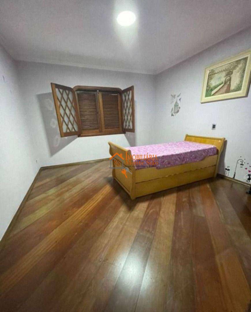 Casa à venda com 3 quartos, 380m² - Foto 19