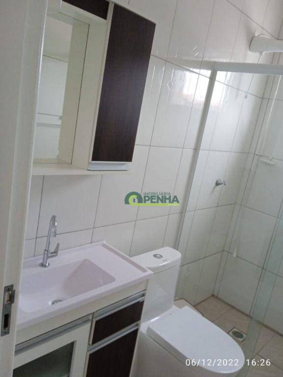 Apartamento para alugar com 2 quartos, 90m² - Foto 9