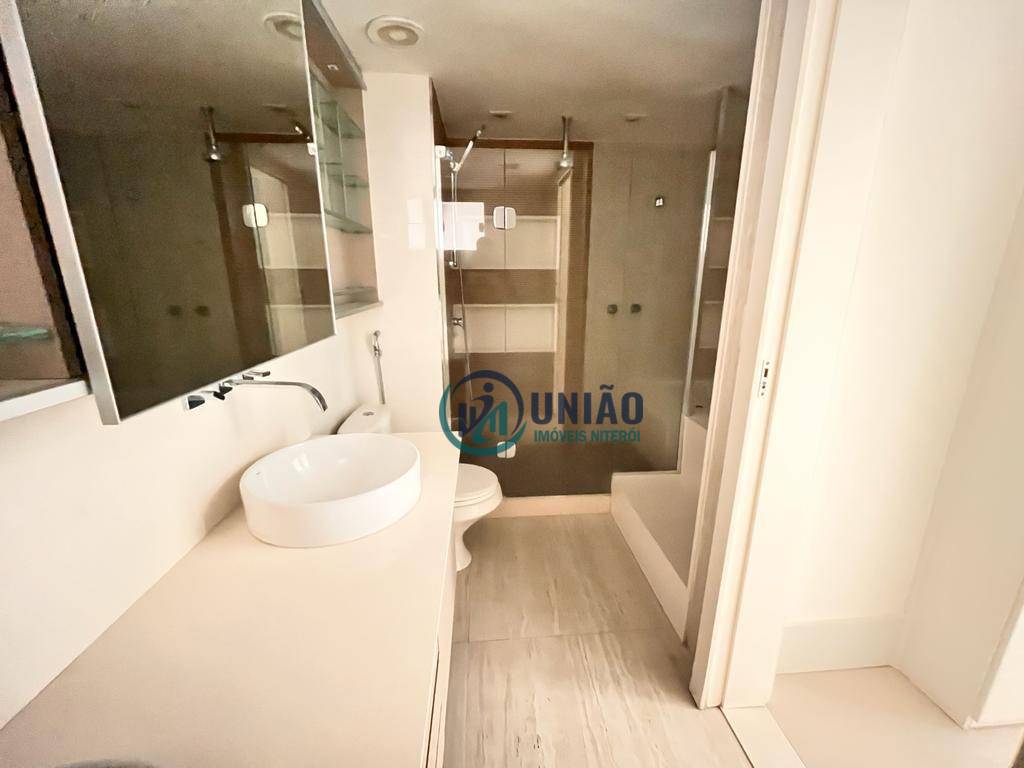 Apartamento à venda com 4 quartos, 158m² - Foto 21