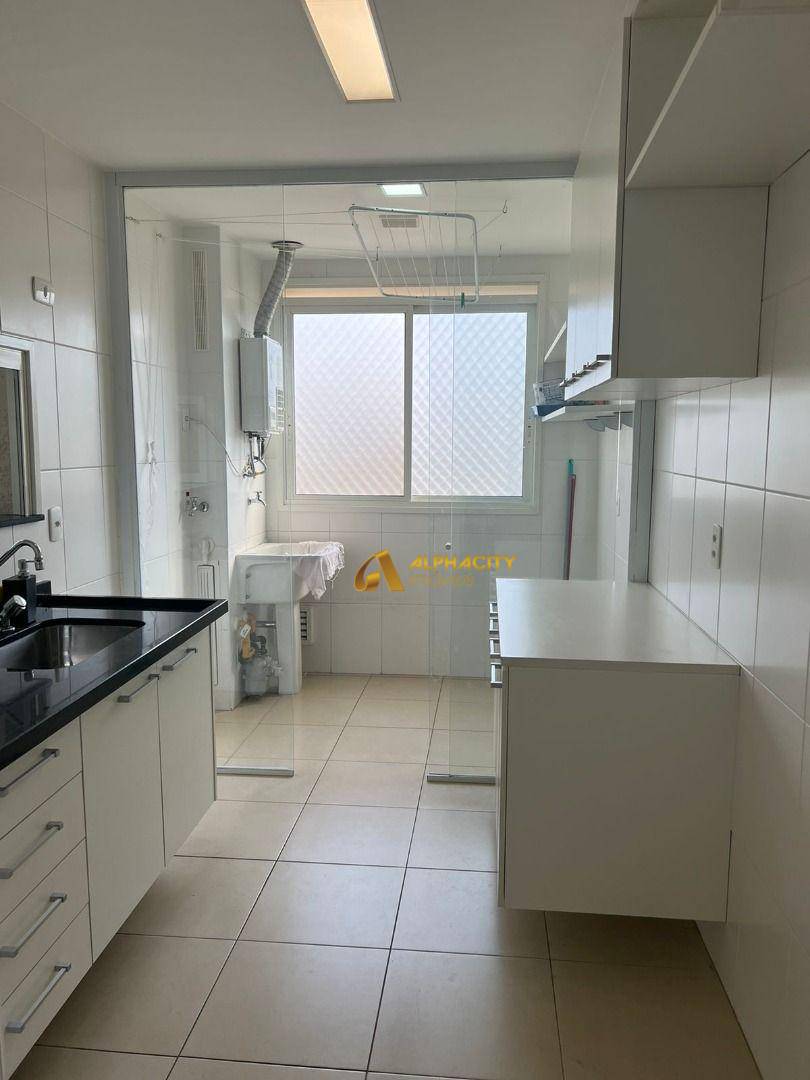 Apartamento à venda e aluguel com 3 quartos, 72m² - Foto 17