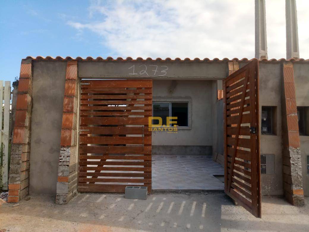 Casa à venda com 2 quartos, 1m² - Foto 4