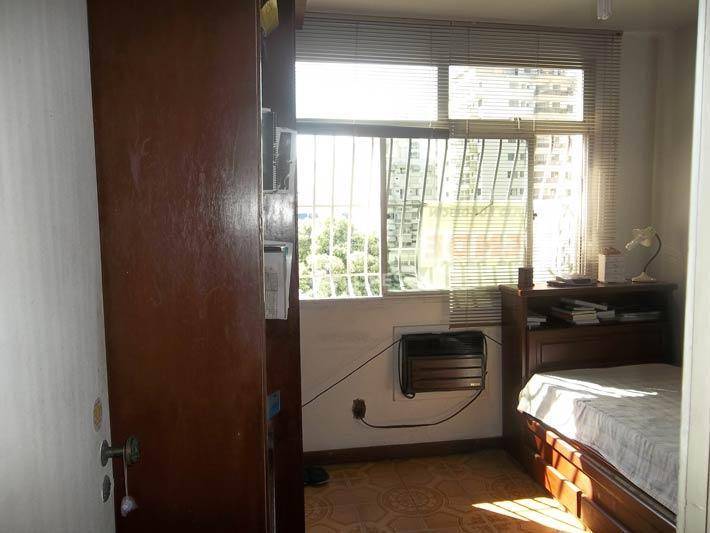 Apartamento à venda com 3 quartos, 99m² - Foto 5