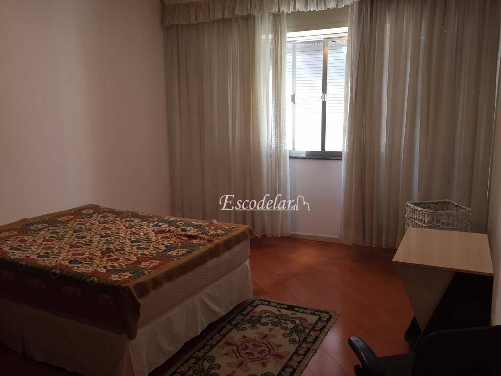 Apartamento à venda com 3 quartos, 174m² - Foto 11