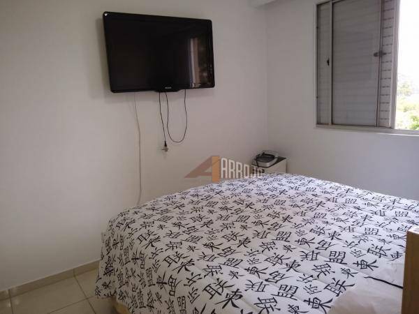 Apartamento à venda com 2 quartos, 51m² - Foto 3