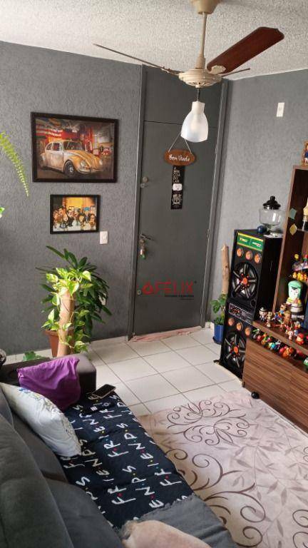 Apartamento à venda com 2 quartos, 60m² - Foto 5