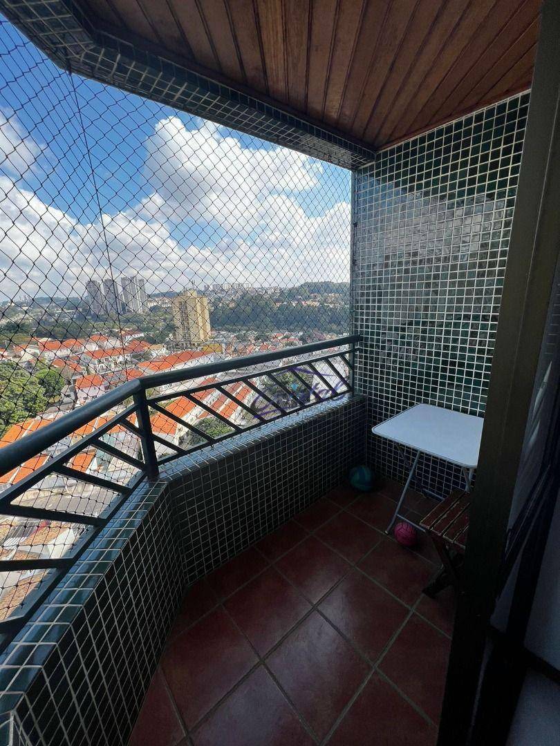 Apartamento à venda com 2 quartos, 62m² - Foto 21