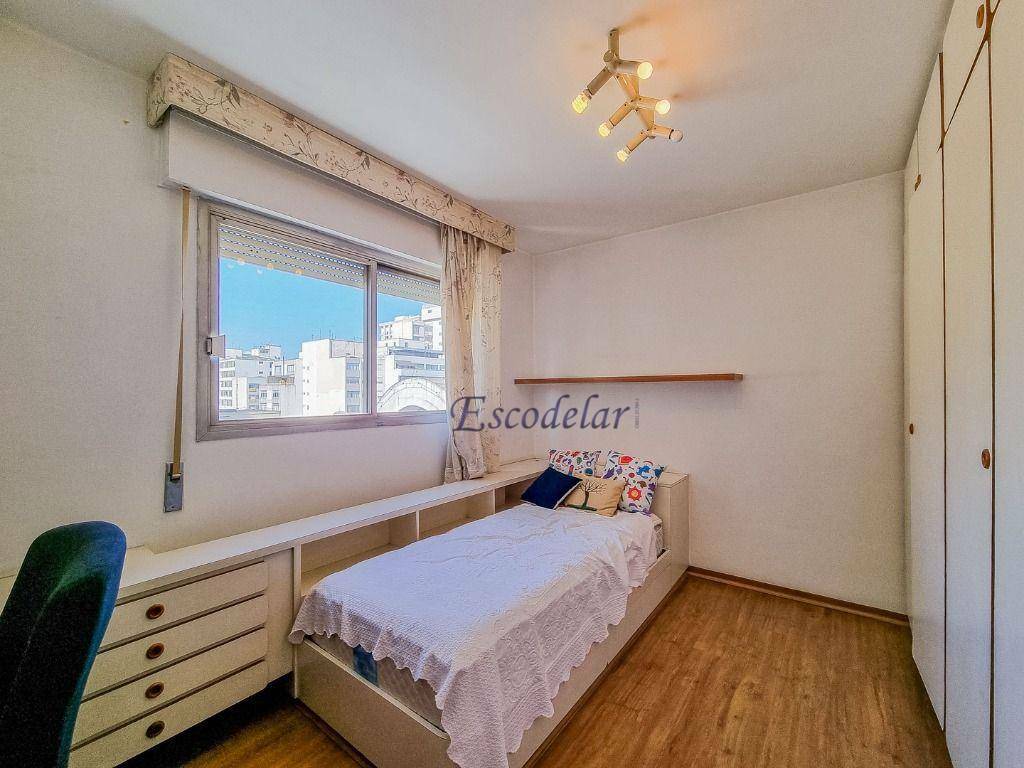 Apartamento à venda com 3 quartos, 120m² - Foto 14