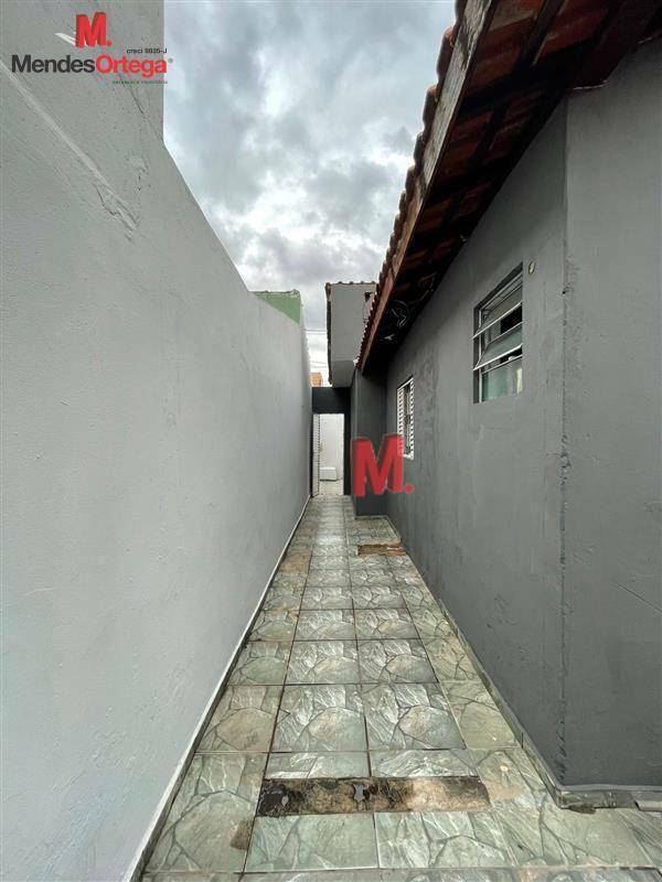 Casa à venda com 2 quartos, 80m² - Foto 20
