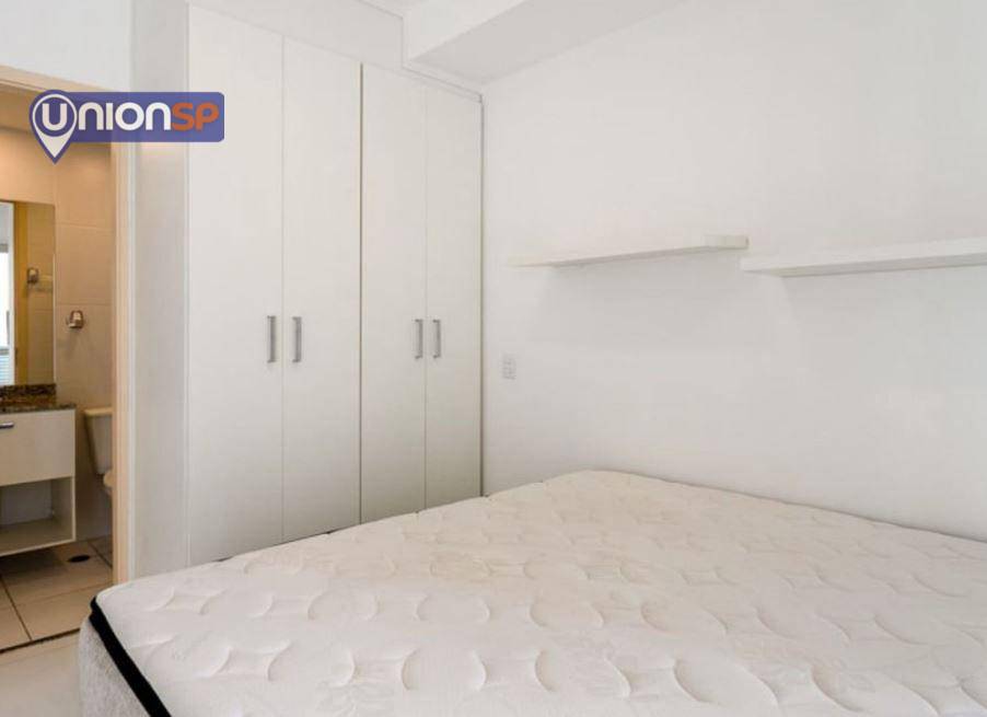 Apartamento à venda com 1 quarto, 27m² - Foto 3