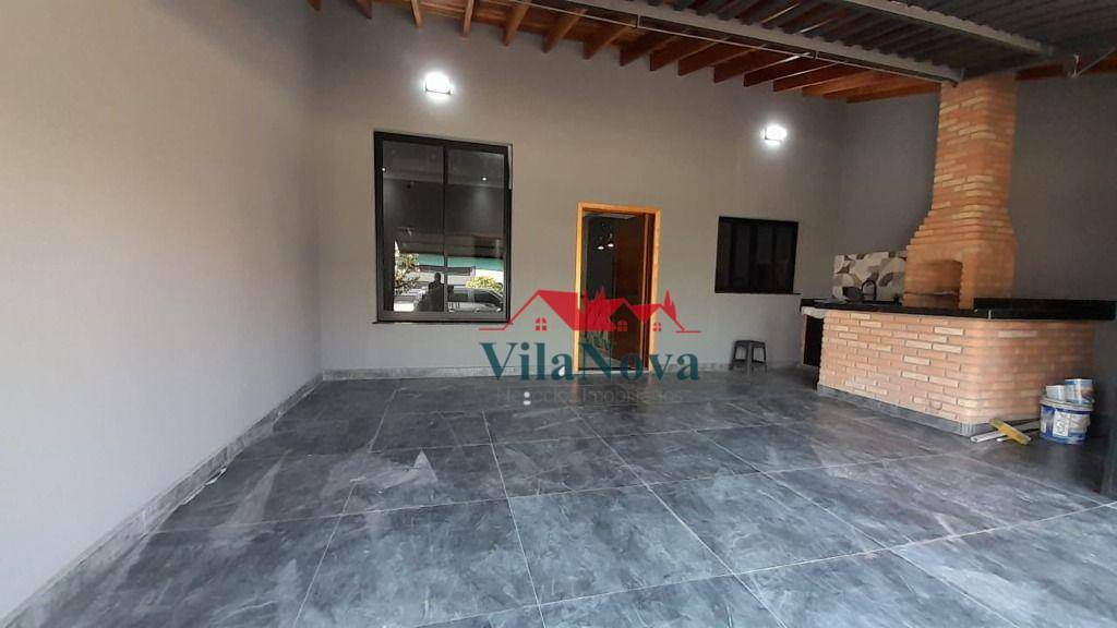 Casa à venda com 3 quartos, 120m² - Foto 2