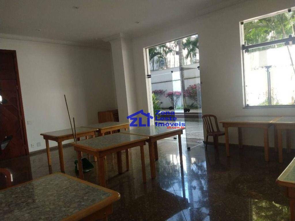 Apartamento à venda com 4 quartos, 210m² - Foto 5