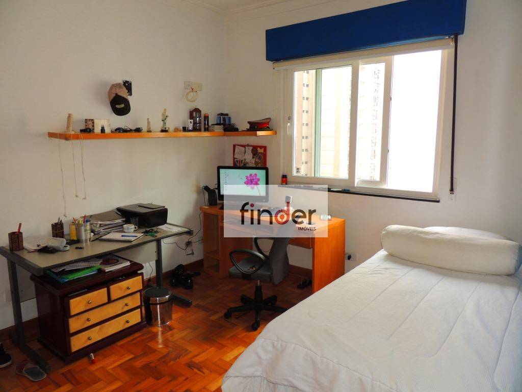 Apartamento à venda com 3 quartos, 210m² - Foto 14