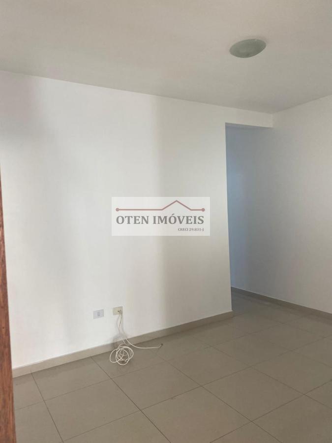 Casa à venda com 3 quartos, 140m² - Foto 4