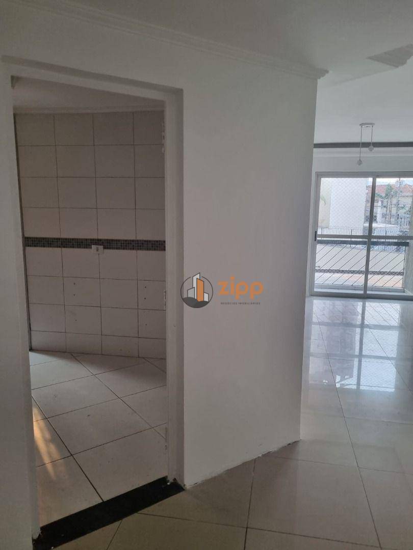 Apartamento à venda e aluguel com 3 quartos, 70m² - Foto 18