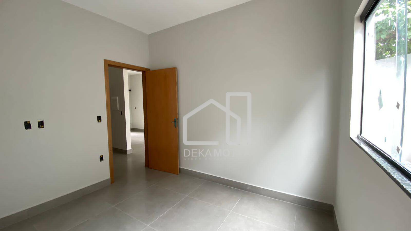 Casa à venda com 2 quartos, 65m² - Foto 10