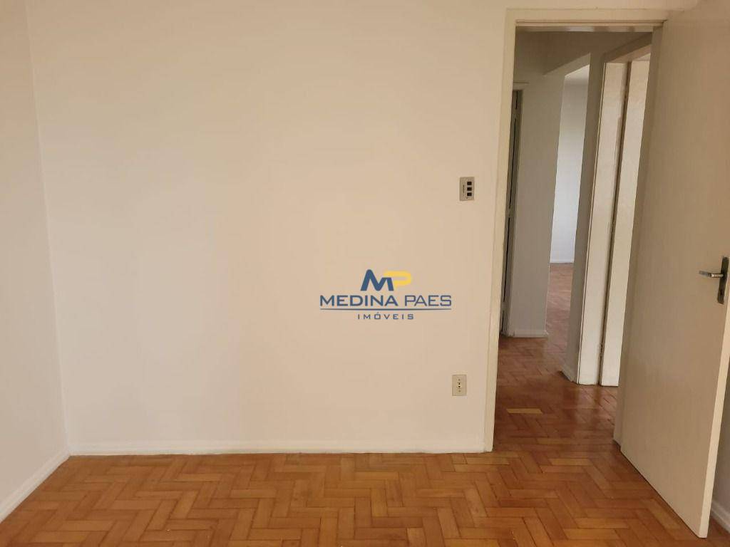 Apartamento à venda com 2 quartos, 65m² - Foto 9