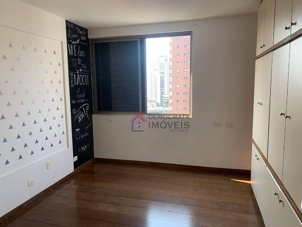 Apartamento à venda e aluguel com 4 quartos, 240m² - Foto 19