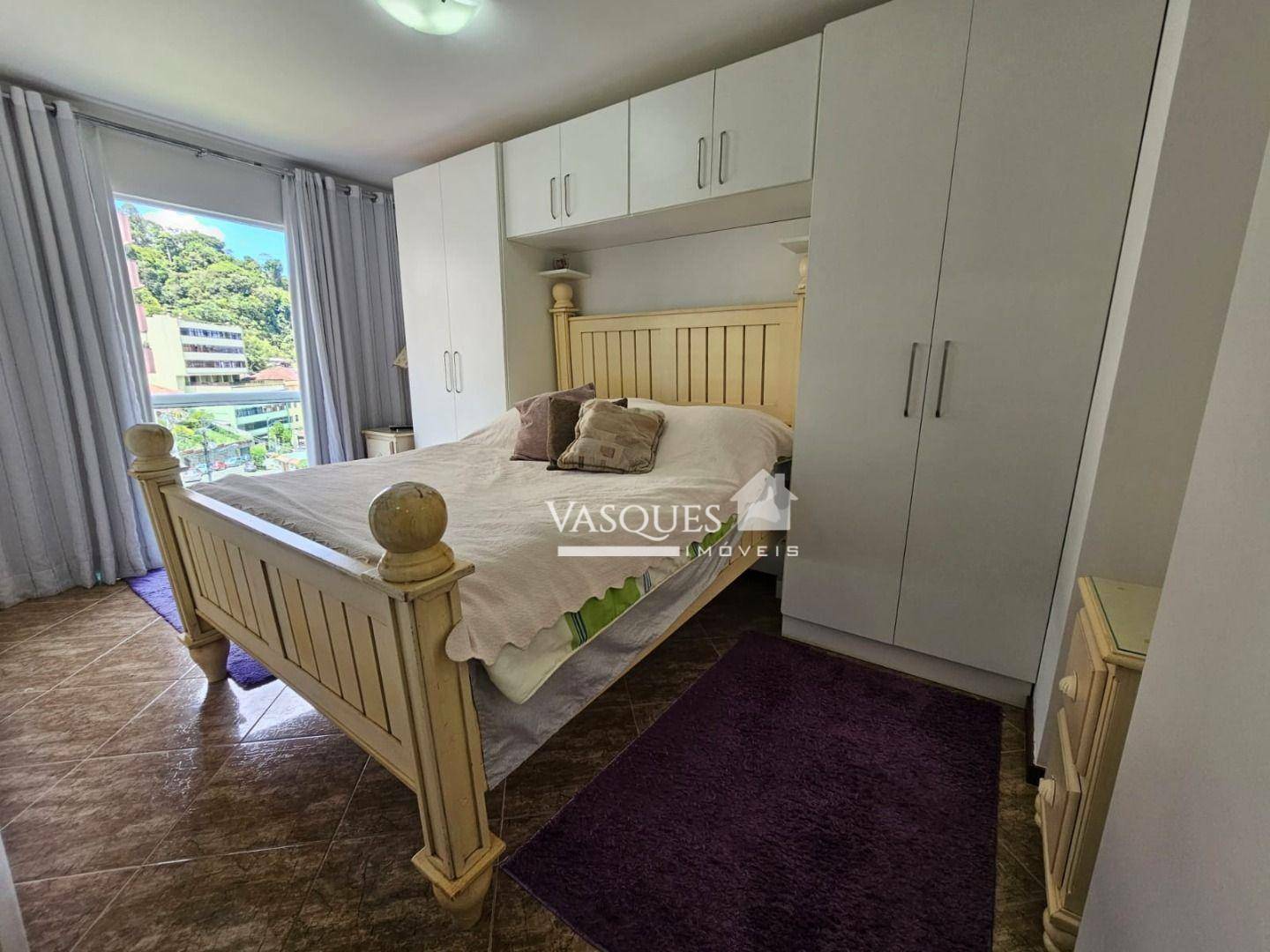 Apartamento à venda com 4 quartos, 145m² - Foto 21