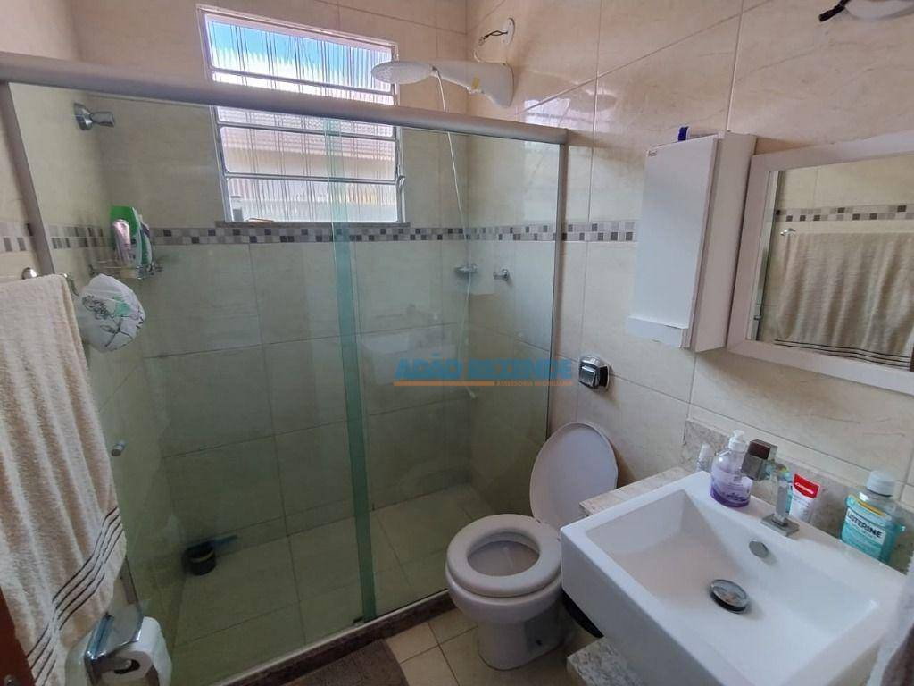 Casa à venda com 4 quartos, 221m² - Foto 20