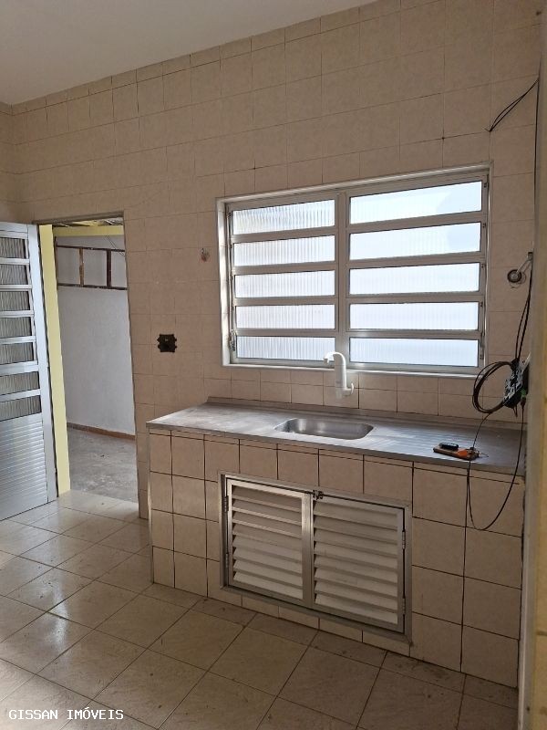 Casa à venda com 2 quartos, 125m² - Foto 22