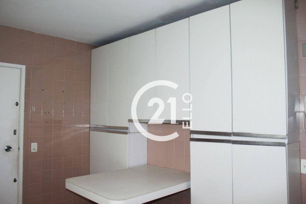 Apartamento à venda com 3 quartos, 150m² - Foto 27