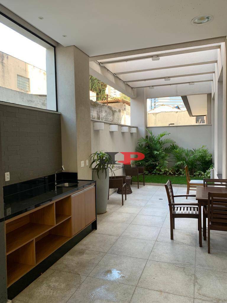 Apartamento para alugar com 2 quartos, 70m² - Foto 36