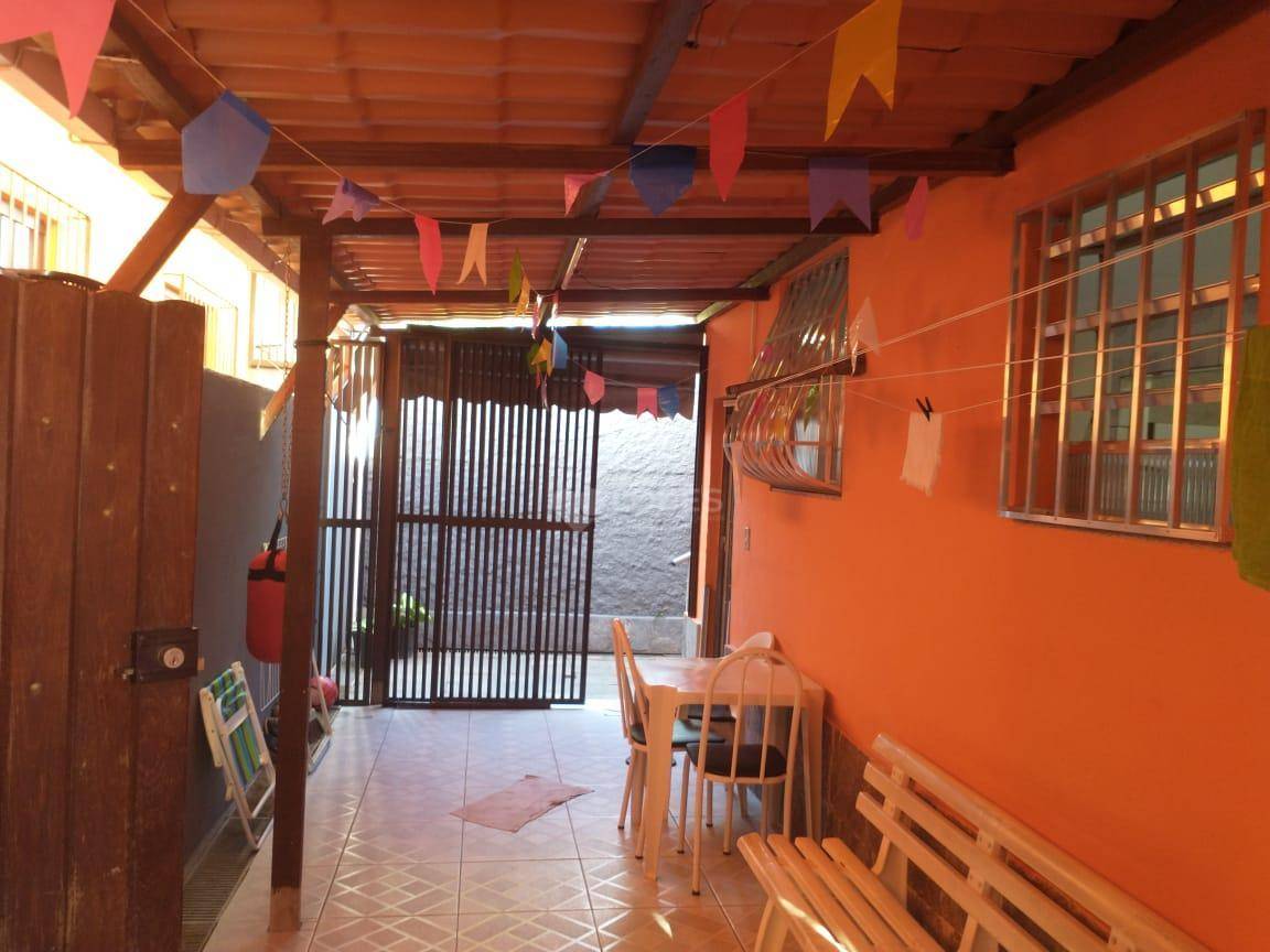 Casa de Condomínio à venda com 6 quartos, 153m² - Foto 5