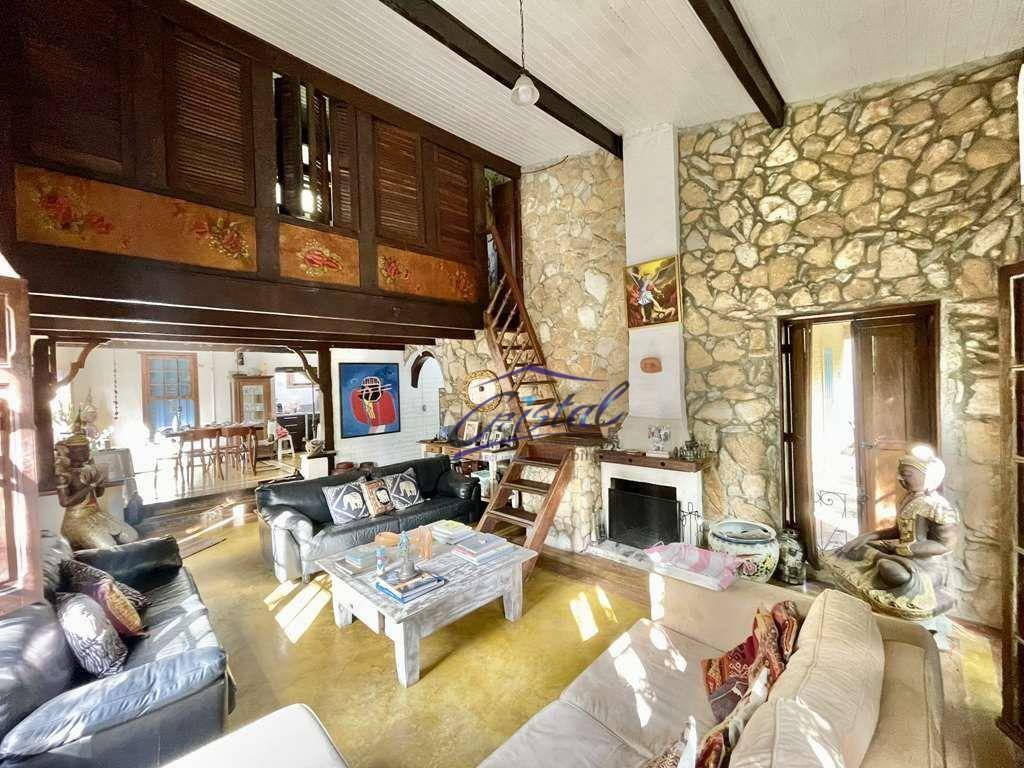 Casa de Condomínio à venda e aluguel com 3 quartos, 440m² - Foto 18