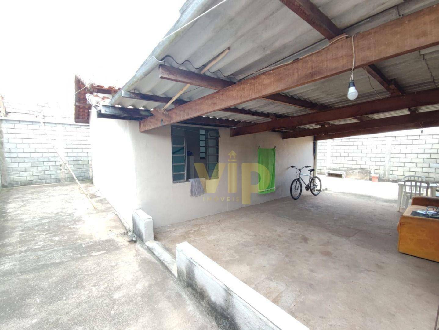 Casa à venda com 2 quartos, 71m² - Foto 18