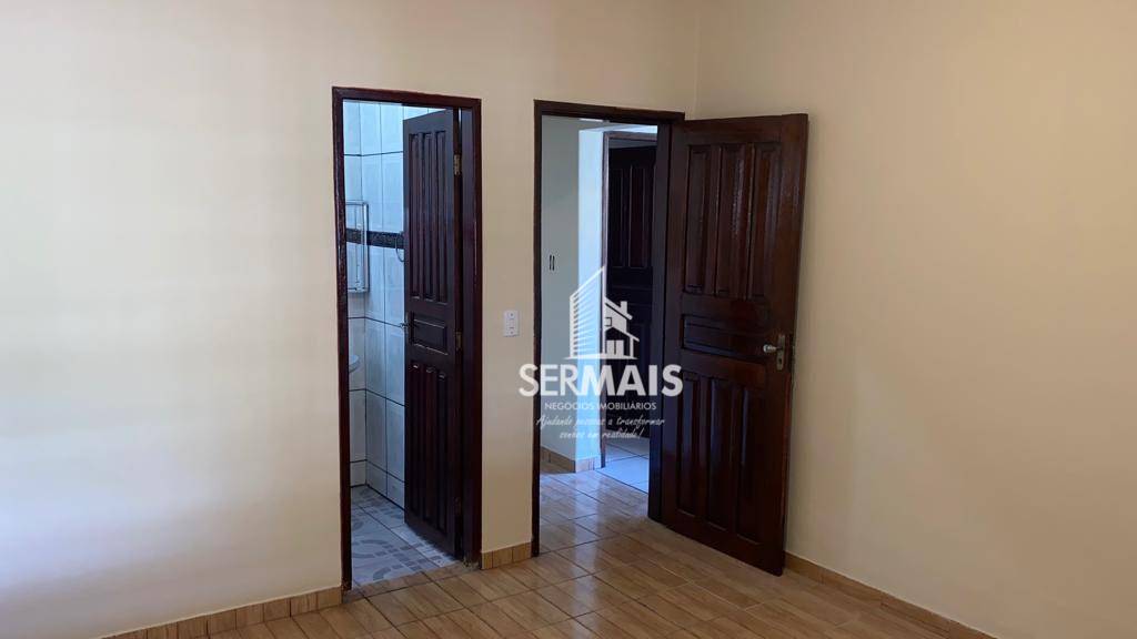 Casa à venda com 3 quartos, 540m² - Foto 7