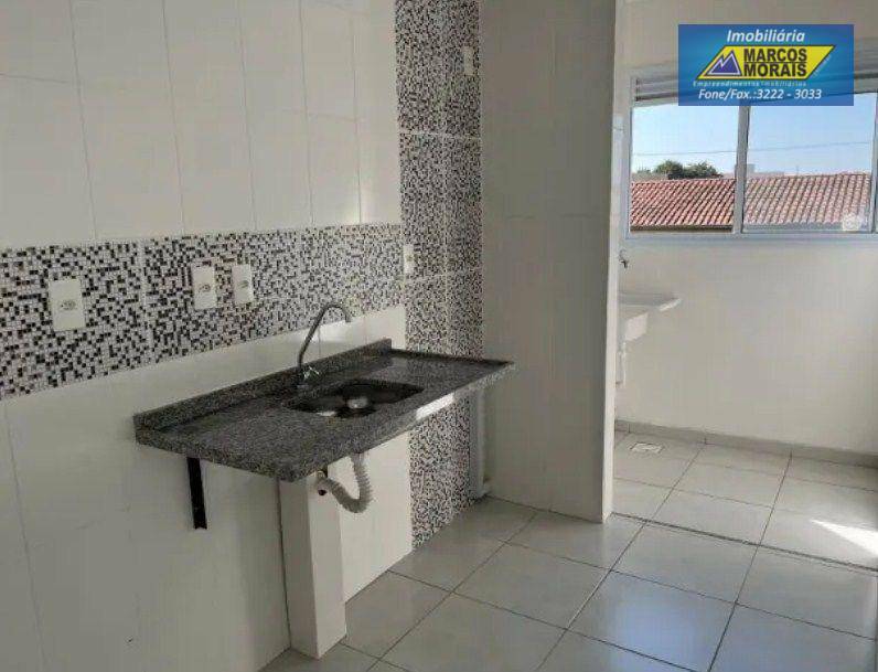 Apartamento à venda e aluguel com 2 quartos, 45m² - Foto 4