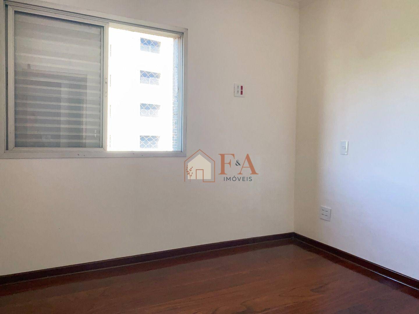 Apartamento à venda com 3 quartos, 173m² - Foto 21