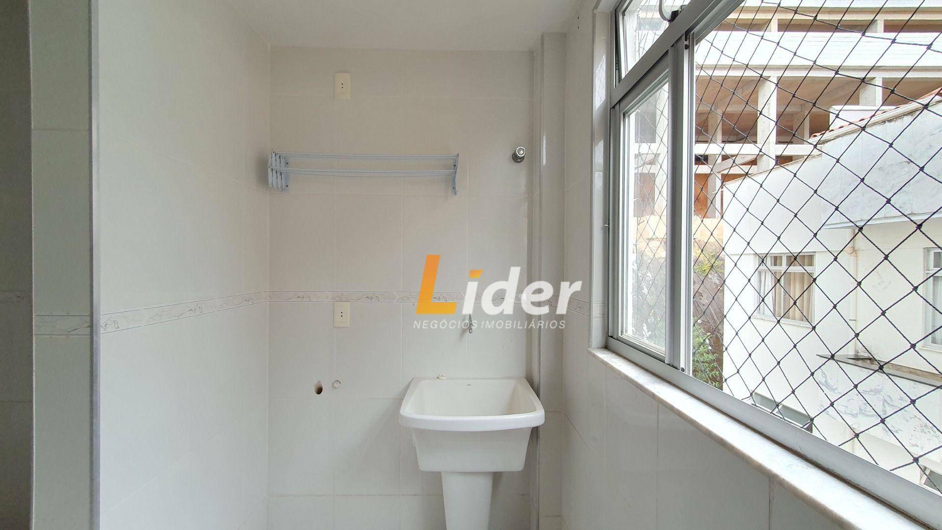 Apartamento à venda com 3 quartos, 86m² - Foto 9