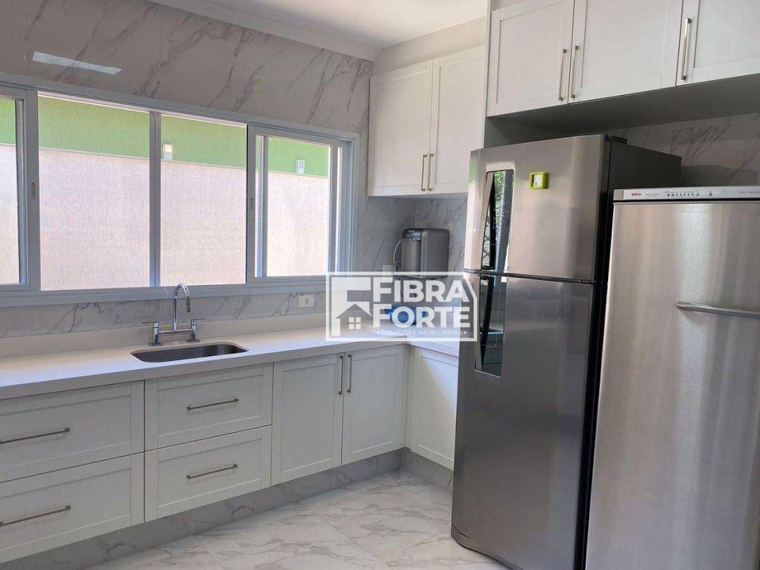 Casa de Condomínio à venda com 4 quartos, 415m² - Foto 32